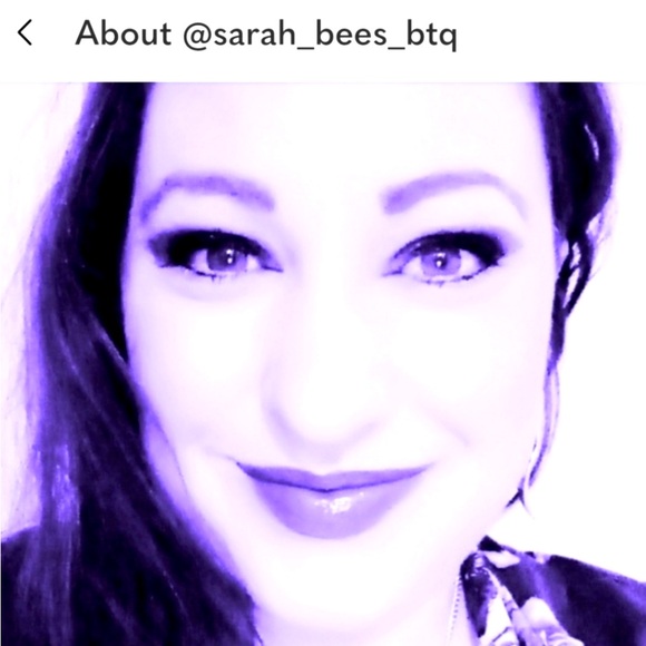 WEDNESDAY 5PM EST MEET HANDCRAFTED COHOSTS Share to our trays, wanna go LIVE ? - Picture 3 of 16